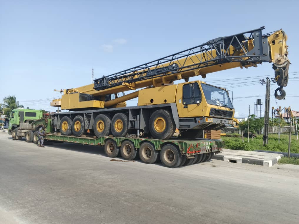 Heavy Machinery Loading